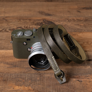 Full Leather Camera Neck Strap 001 (Cura Split Rings)